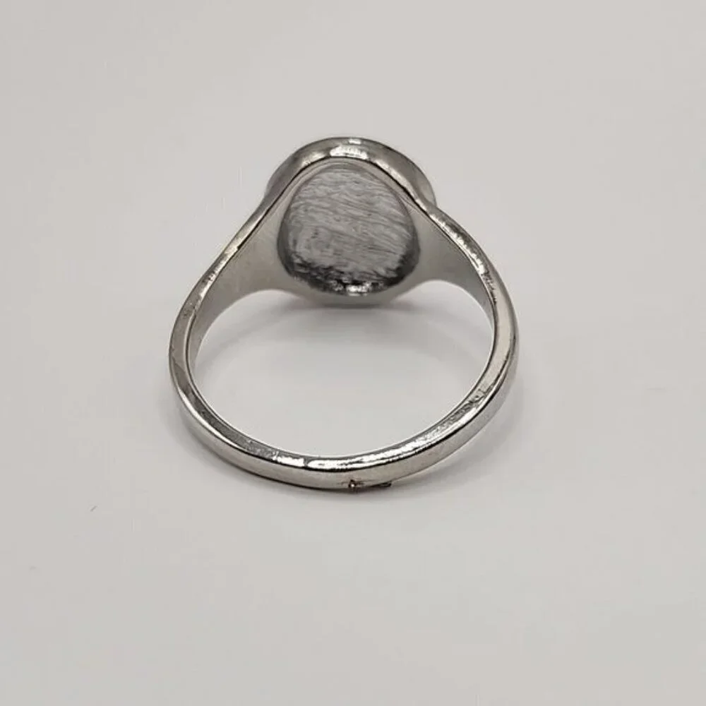 Silver Oval‎ Orchid Flower Carved Ring Size 9 (NWOT)